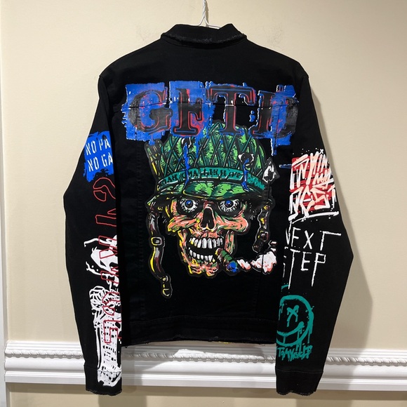 Brand New Mens GFTD Los Angeles Black Streetwear Skull Painted Denim Jacket - Picture 4 of 6